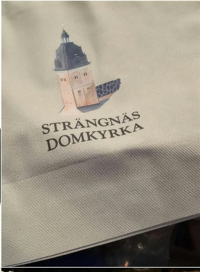 Tygkasse med Strängnäs Domkyrka tryckt